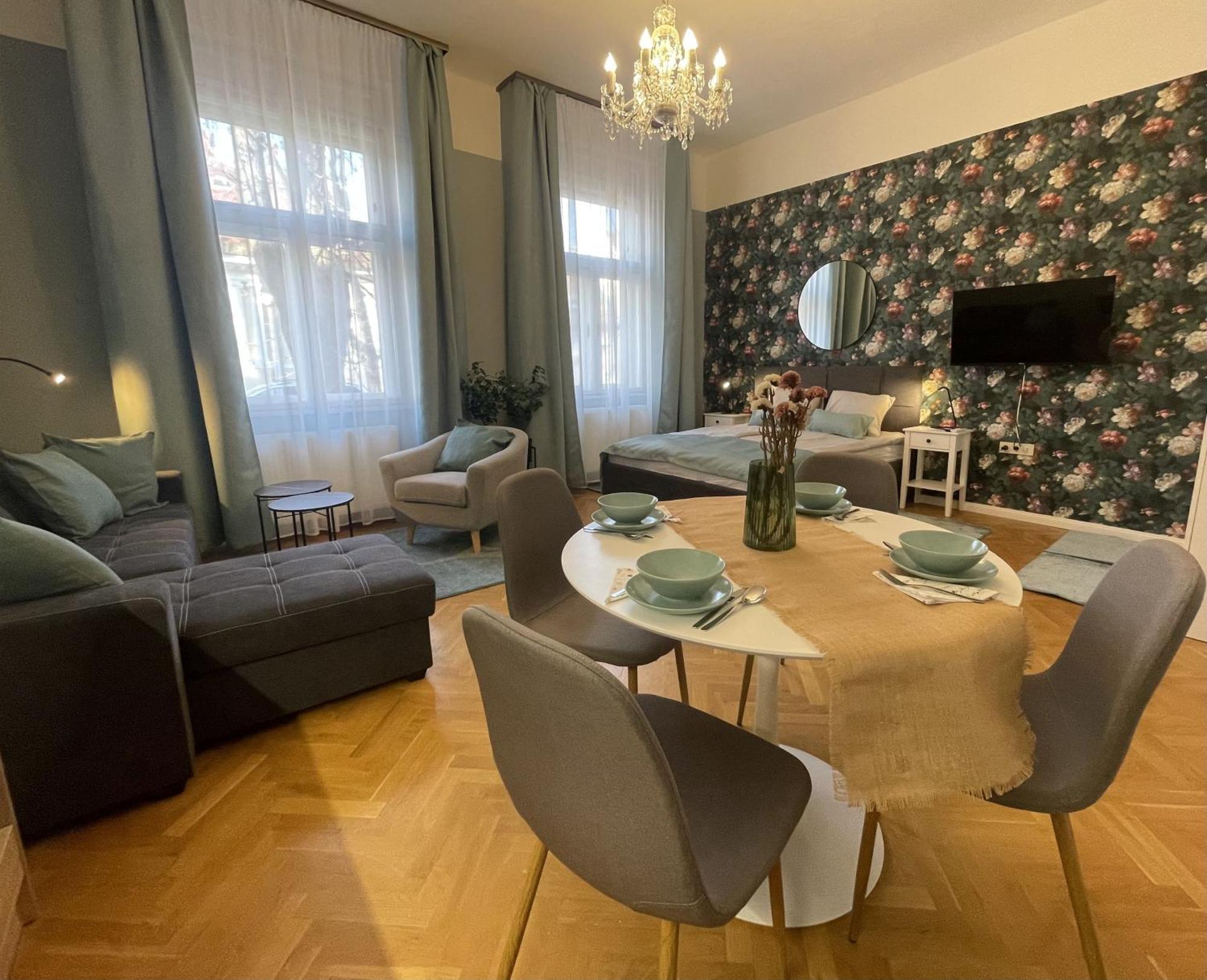 Casa Rosa Apartmanok Eger Kültér fotó