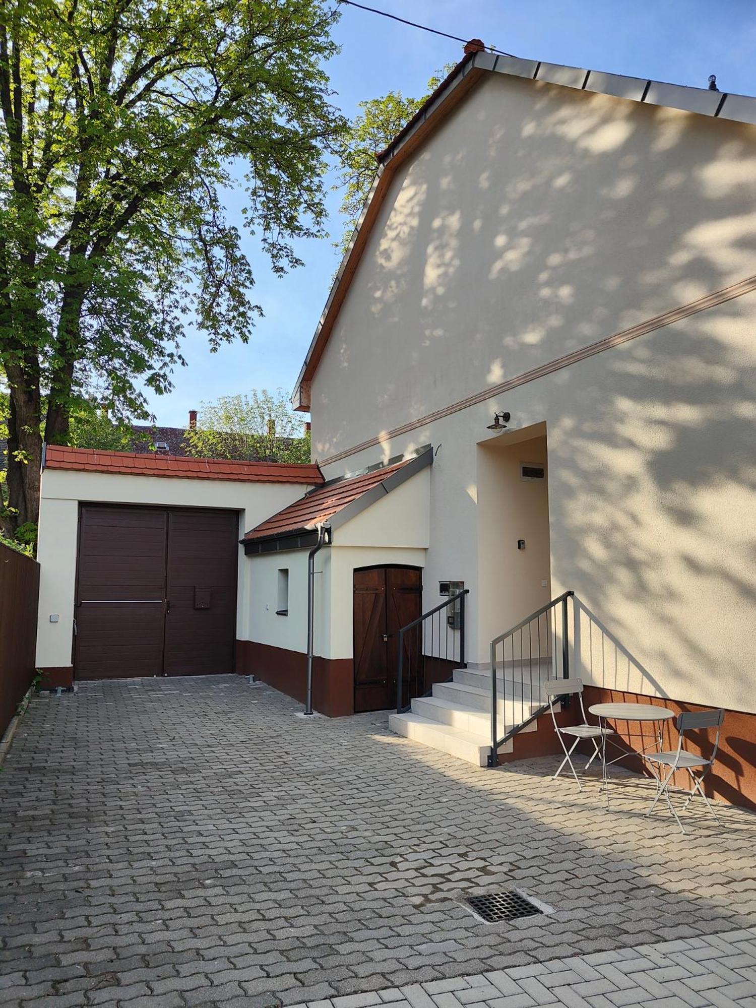 Casa Rosa Apartmanok Eger Kültér fotó
